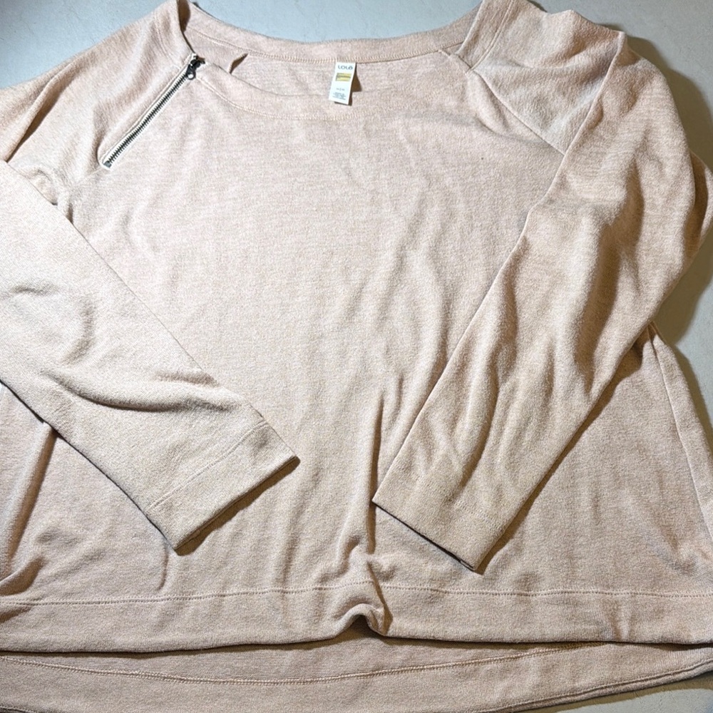 Lole Beige Long Sleeve Top